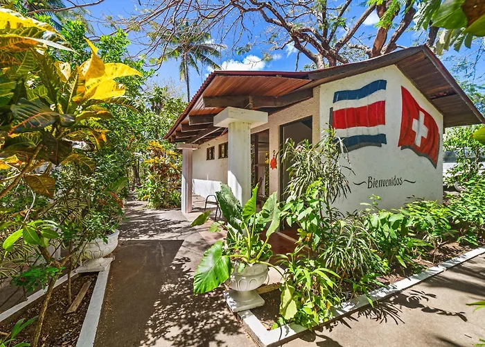 Hibiscus Bed and breakfast 3*